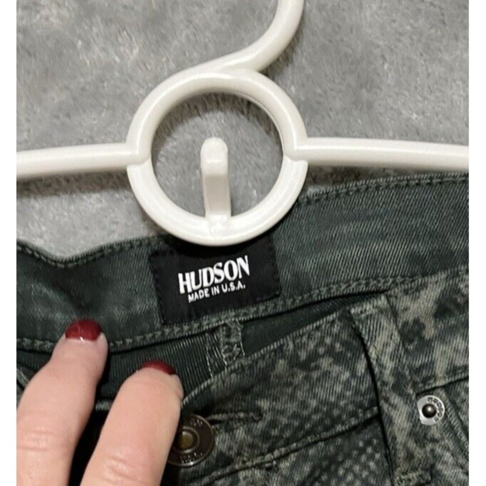 Hudson Jeans SZ 28 Snake skin Print Green Skinny Pants Stretch - Picture 4 of 8